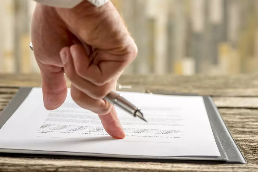 Family meeting with legal advisor, showing when a Will is crucial—highlighting Trusted Will Writing Dorchester for essential life planning.